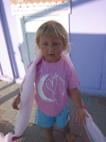2011 001
